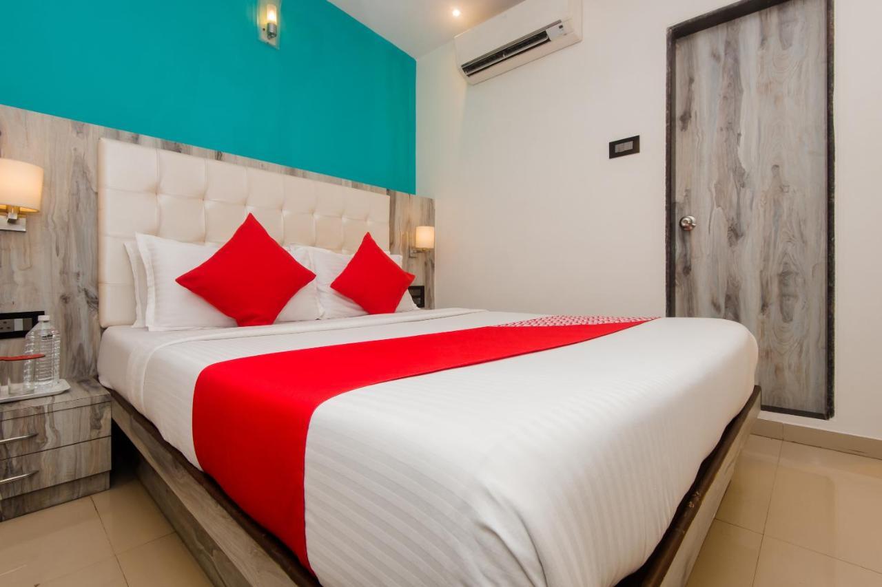 Oyo 6719 Atlas Grand Hotel Мумбай Екстериор снимка